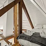 Berg & Berg - Self-check-in 4* Spiez