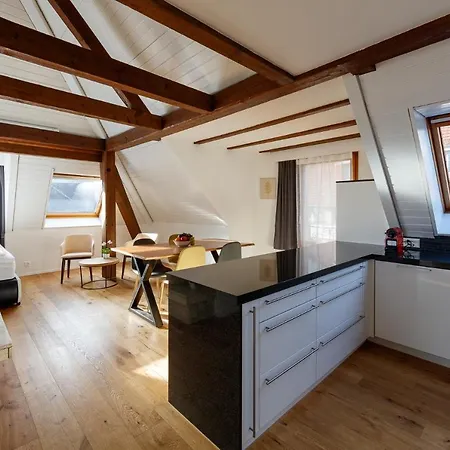 Berg & Berg - Self-check-in Appart hôtel