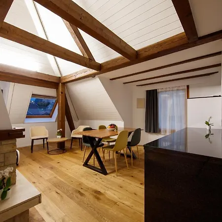 Berg & Berg - Self-check-in