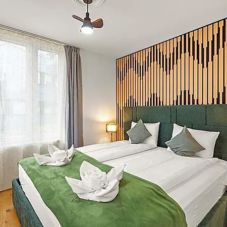 Berg&berg - Self-check-in Aparthotel 4*