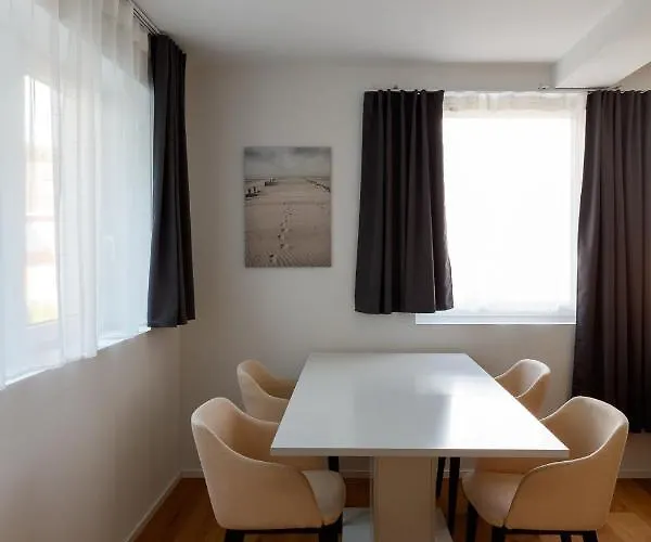 Berg & Berg - Self-check-in Apartmanhotel Spiez