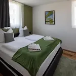 Apartahotel Berg & Berg - Self-check-in